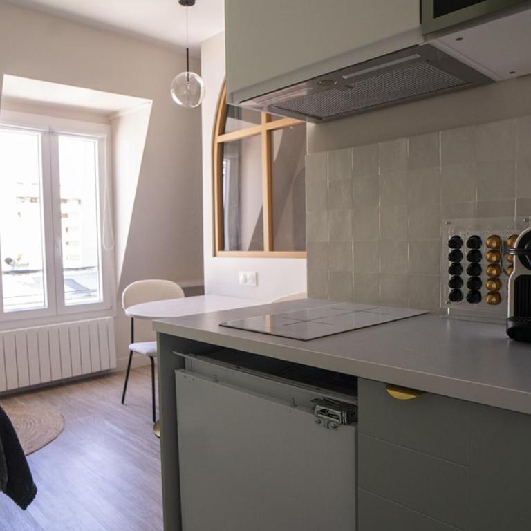 Bright 20m near the Eiffel Tower - Appartement - 4