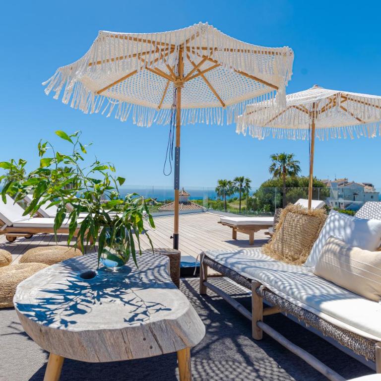 Unique & Luxurious Villa With Heated Pool, Gym & C - Casa - 44