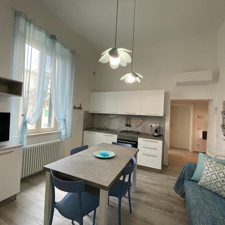 Villa Rosy - Appartamento con 2 Camere da Letto - 2