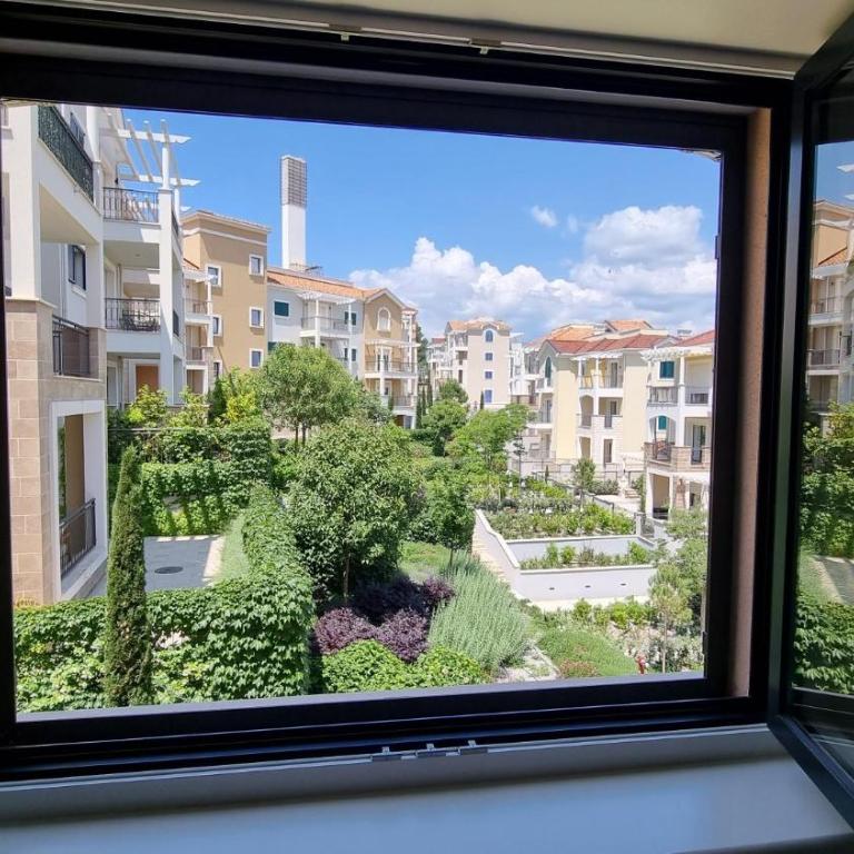 Lustica Lux - Two-Bedroom Apartment - 2