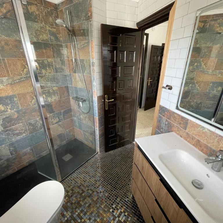 Atico El Retiro - Two-Bedroom Apartment - 14