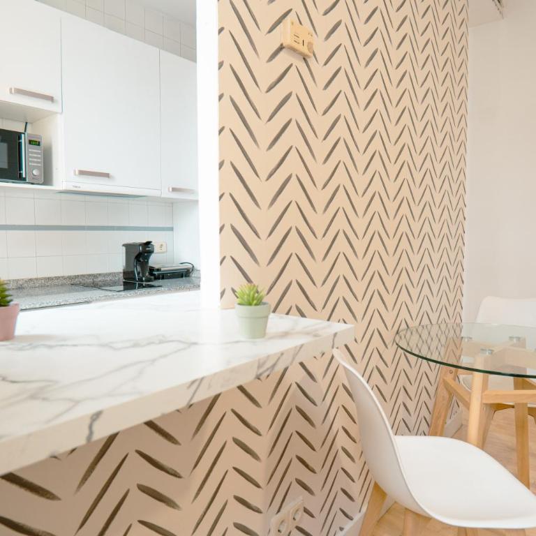 Live It Madrid Chamberi - One-Bedroom Apartment - 1
