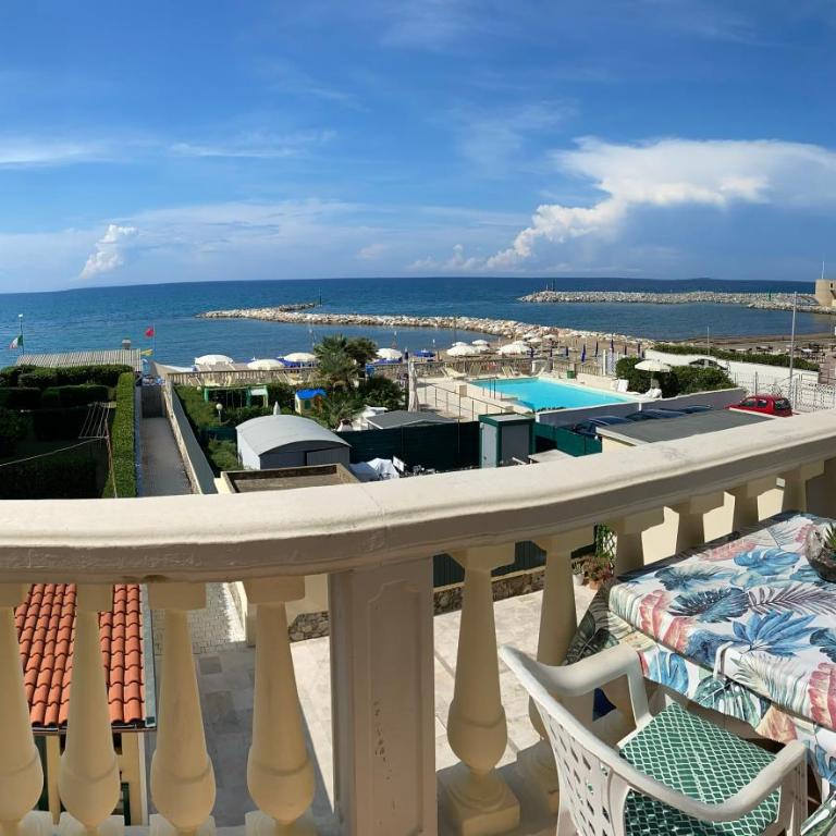 Villa Rosy - Appartamento con 2 Camere da Letto - 1