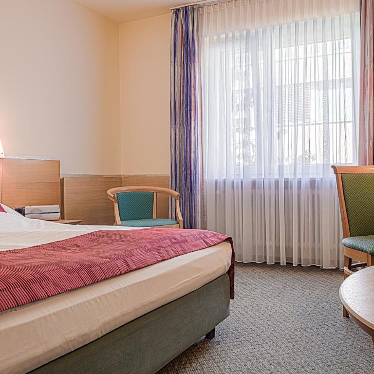 Hotel Am Moosfeld - Classic Doppelzimmer - 4