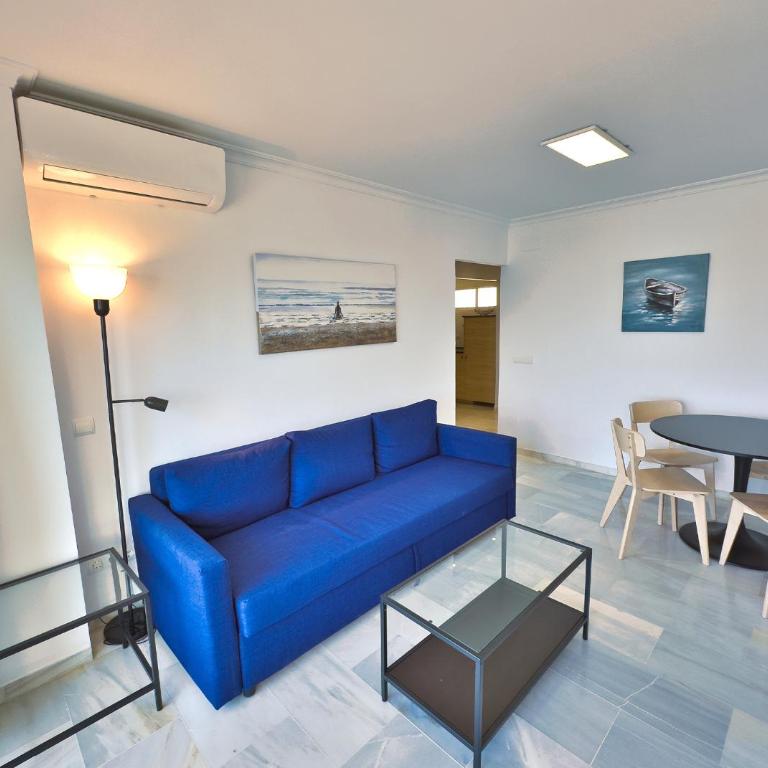Diana 206. Completely Renovated Apartment on the Beachfront. - One-Bedroom Apartment - 5