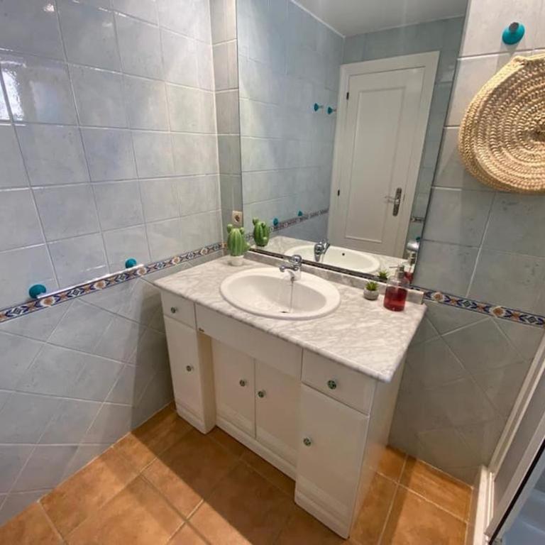 AP-6 XimoApartments ÁTICO DUPLEX CON VISTAS AL MAR Y PISCINA - Apartamento de 3 dormitorios - 14