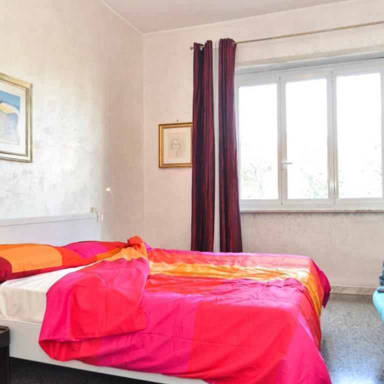 B&B Classy Rome - Camera Matrimoniale Standard con Bagno in Comune - 4