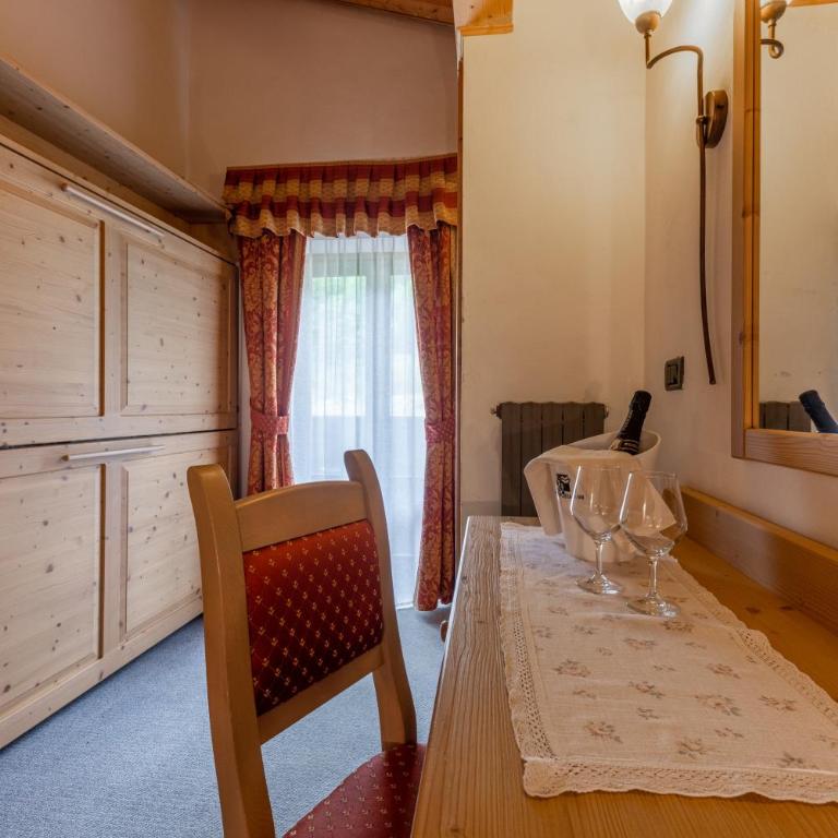 Chalet Piereni - Dreibettzimmer - 2