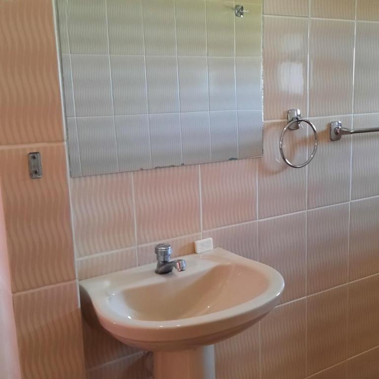 Wara Uta Lodge - Habitación Familiar con vistas al lago - 7