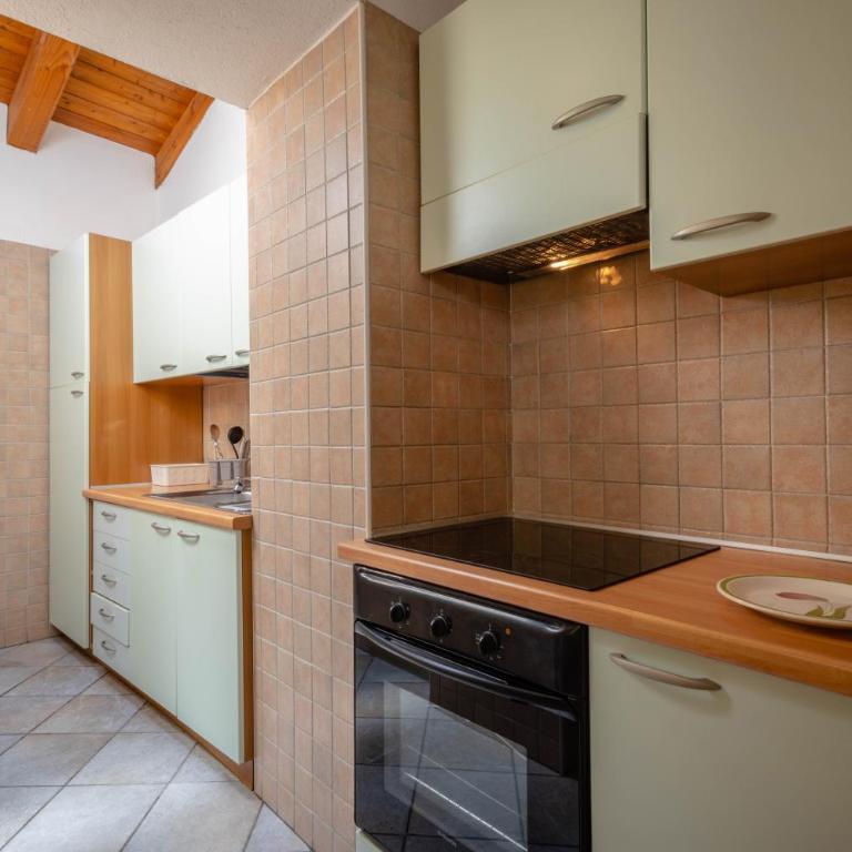 Inn Aosta Apartments - One-Bedroom Apartment - 8