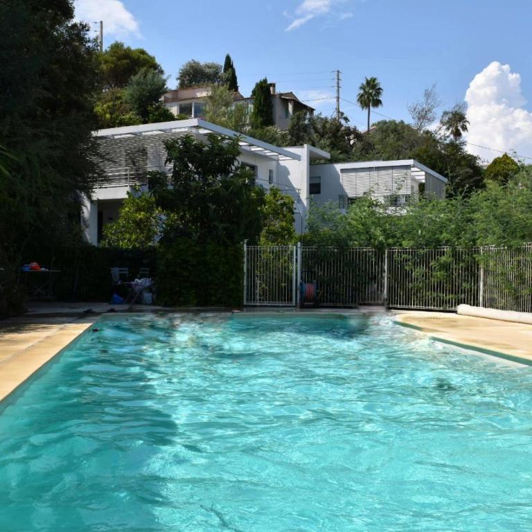 Villa Malibu by Connexion - Three-Bedroom Apartment - 37