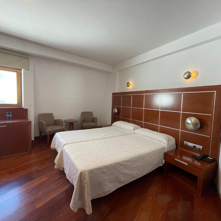 Acinipo - Habitación Doble Estándar - 2 camas - 2