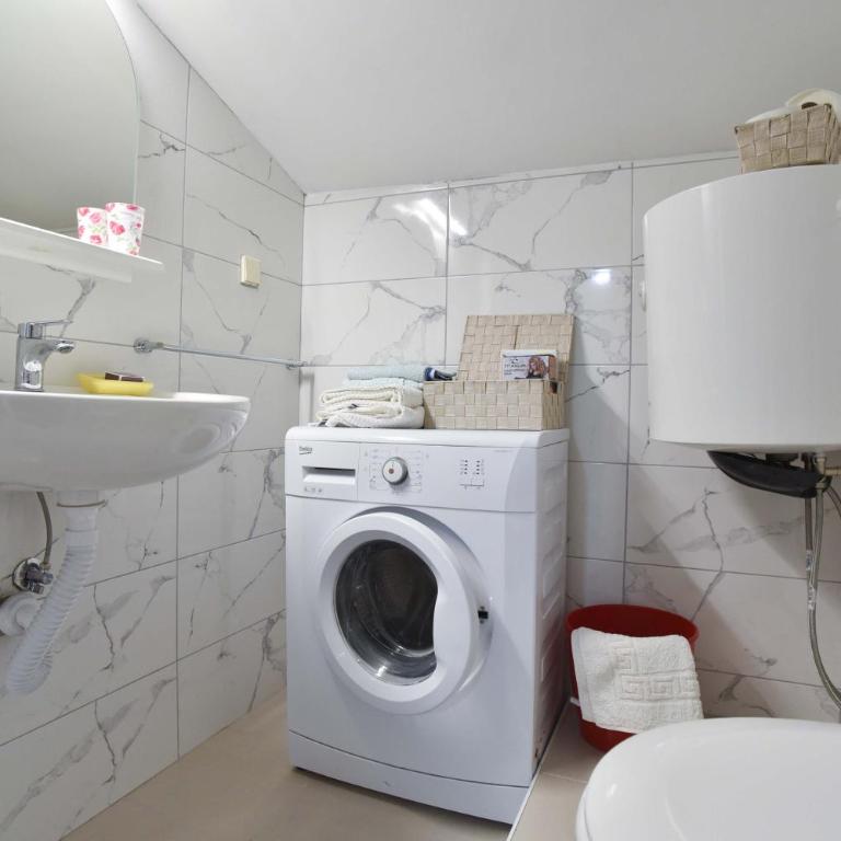 Apartman 3 - One-Bedroom Apartment - 3