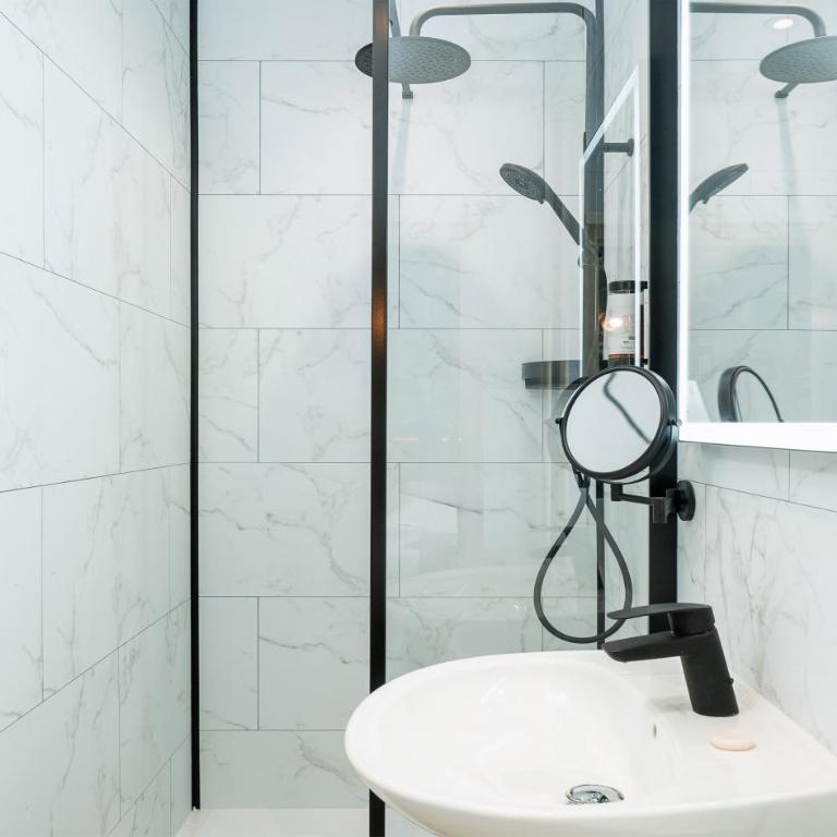Best Western Metz Centre Gare - Chambre Simple Standard - Non-Fumeurs - 5