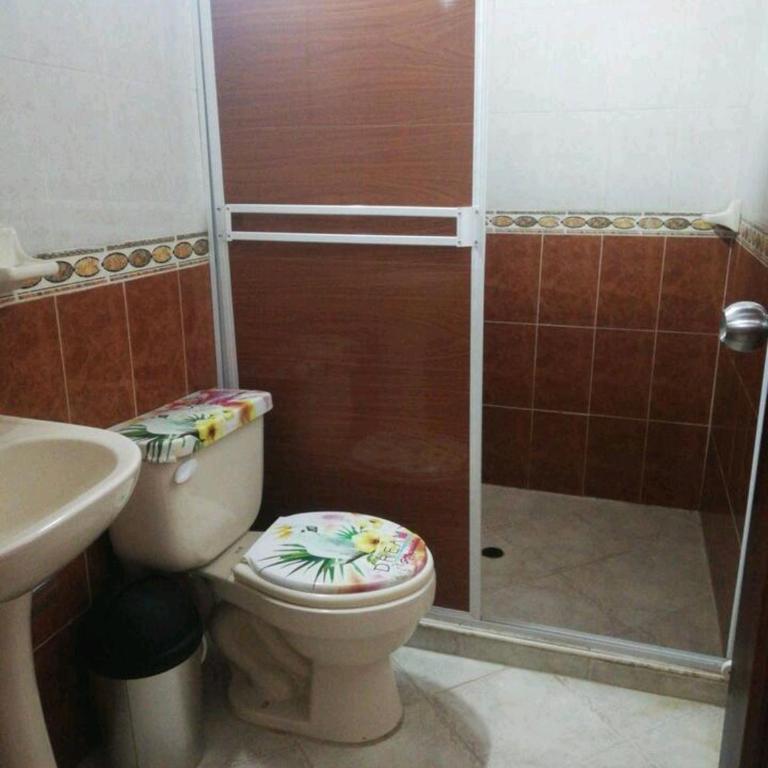 Cabaña NEVERLAND - Habitación Familiar con bañera - 2