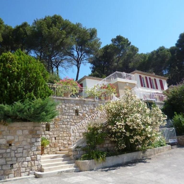 Bastide vue exceptionnelle - Villa - 1
