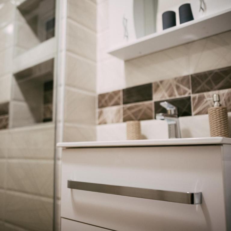 Klicakn - One-Bedroom Apartment - 35