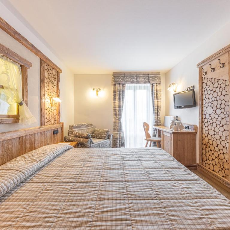 Chalet Piereni - Doppel- oder Zweibettzimmer - 8