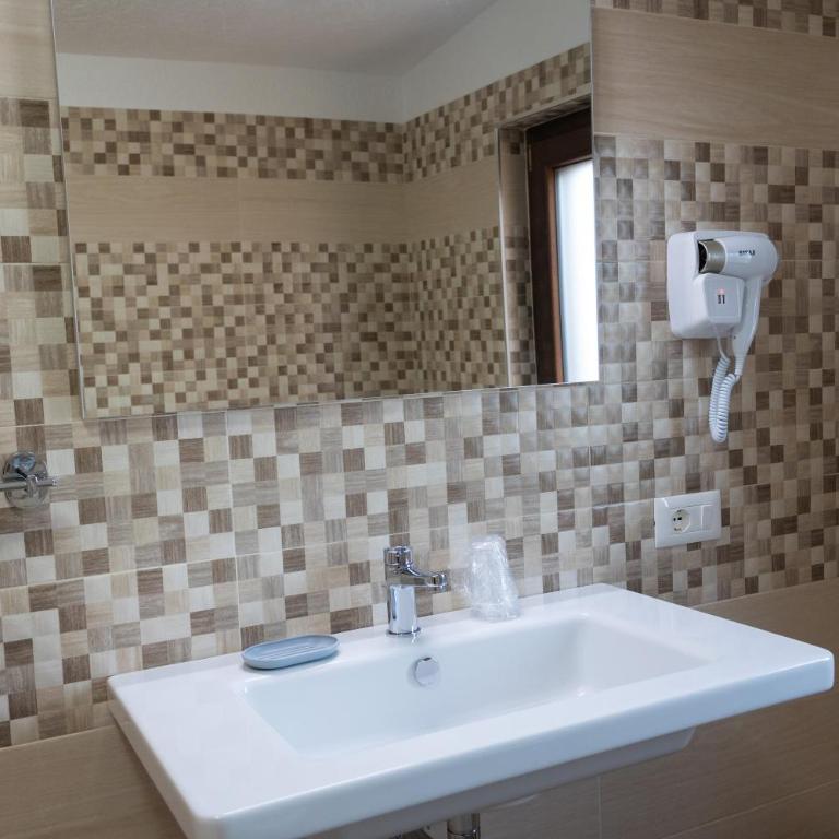 Bed and Breakfast Horizon - Double Room with Extra Bed - 7