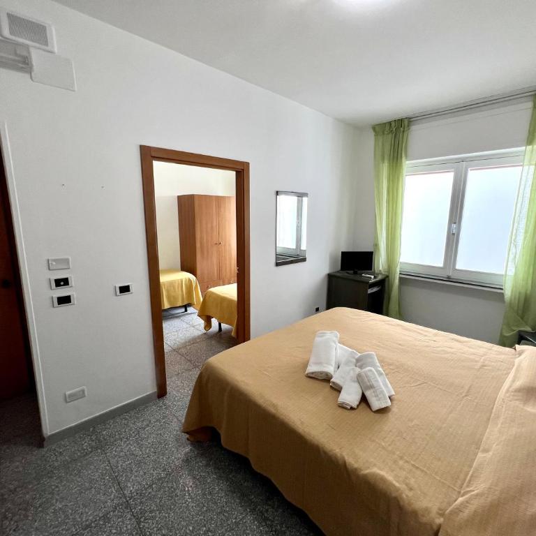Hotel Minerva - Camera Familiare con Terrazza - 4
