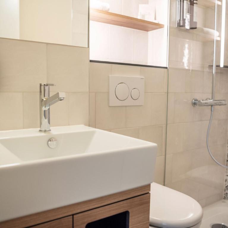 Seehotel Kastanienbaum - Doppelzimmer mit Hangblick - 3