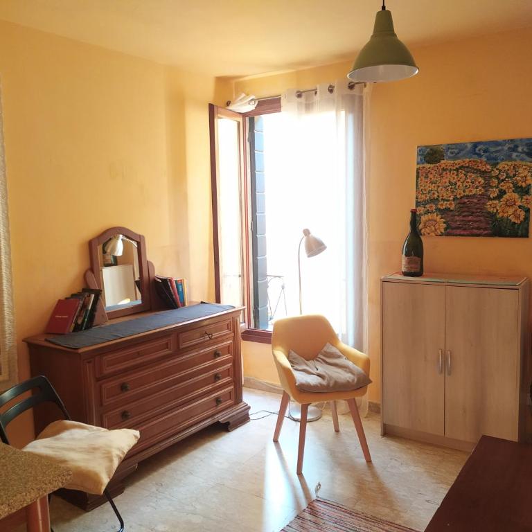 Zen Accommodations Rialto - Camera Matrimoniale con Bagno in Comune - 19