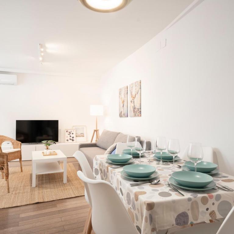 Oasis en el corazón de Granada con Parking Gratis - Two-Bedroom Apartment - 5