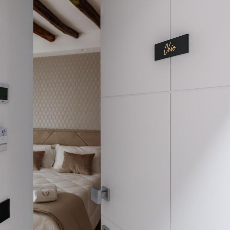 Sofi' Center Rooms - Double Room with Balcony - 28