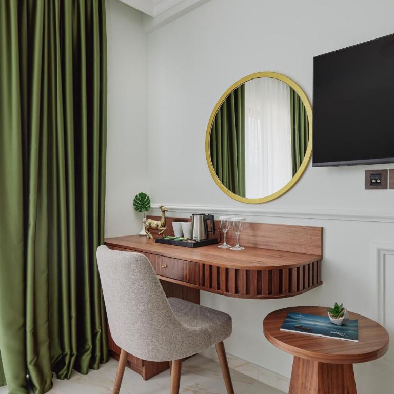 Hotel Diplomat by Aycon - Dvokrevetna Soba sa Bračnim Krevetom ili Zasebnim Krevetima, i Pomoćnim Ležajem - 3