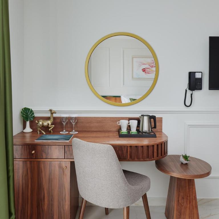 Hotel Diplomat by Aycon - Economy Dvokrevetna Soba sa Bračnim Krevetom - 1