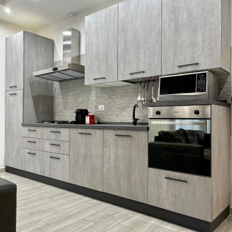 Luxury Apartment B - Appartamento con 1 Camera da Letto - 3