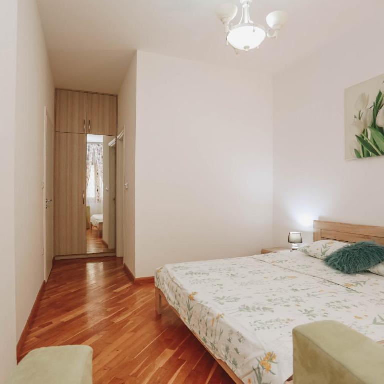 Apartment near Ponta Nova of Rafailovici - Apartment with Sea View - 20