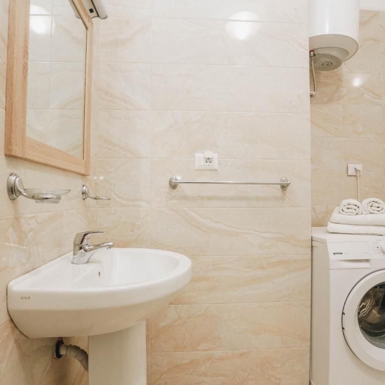 Apartment near Ponta Nova of Rafailovici - Apartment with Sea View - 35