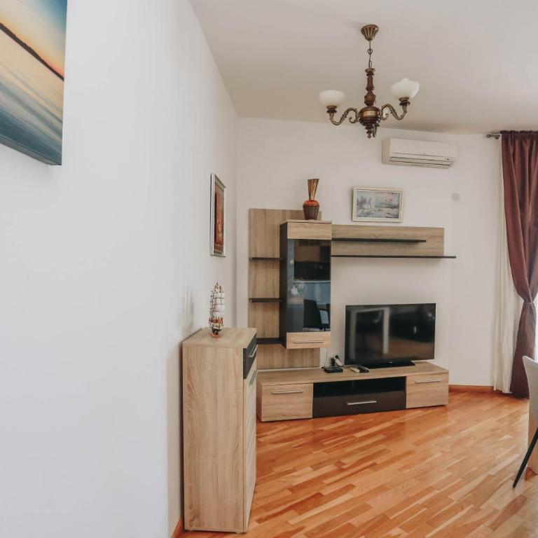 Apartment near Ponta Nova of Rafailovici - Apartment with Sea View - 42
