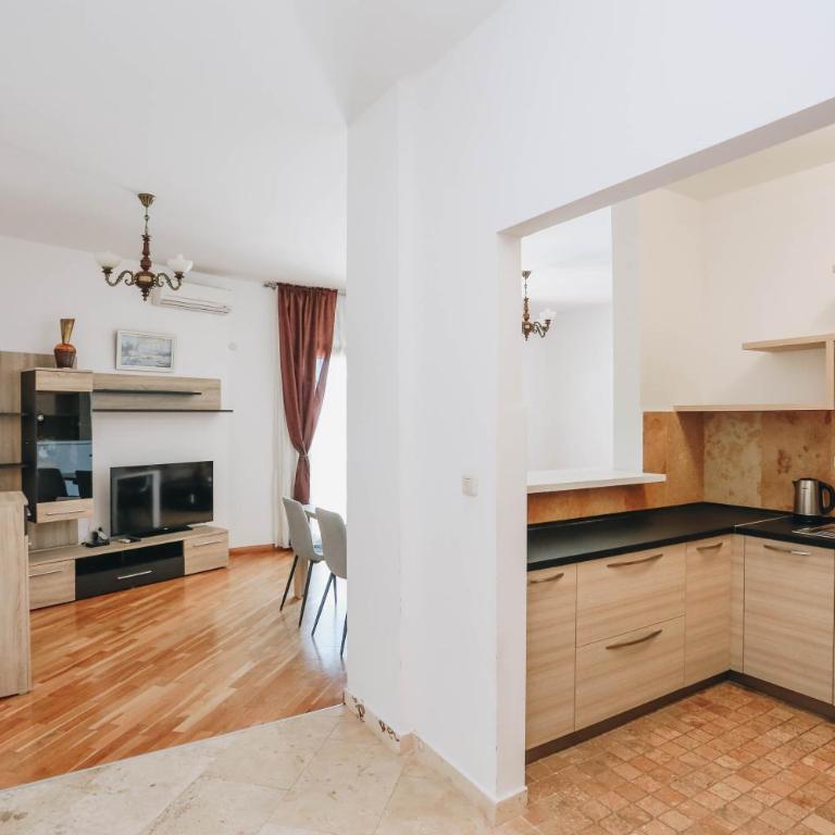 Apartment near Ponta Nova of Rafailovici - Apartment with Sea View - 48