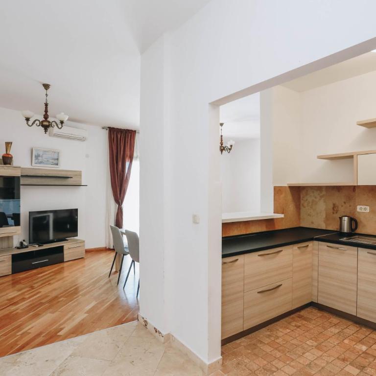 Apartment near Ponta Nova of Rafailovici - Apartment with Sea View - 55