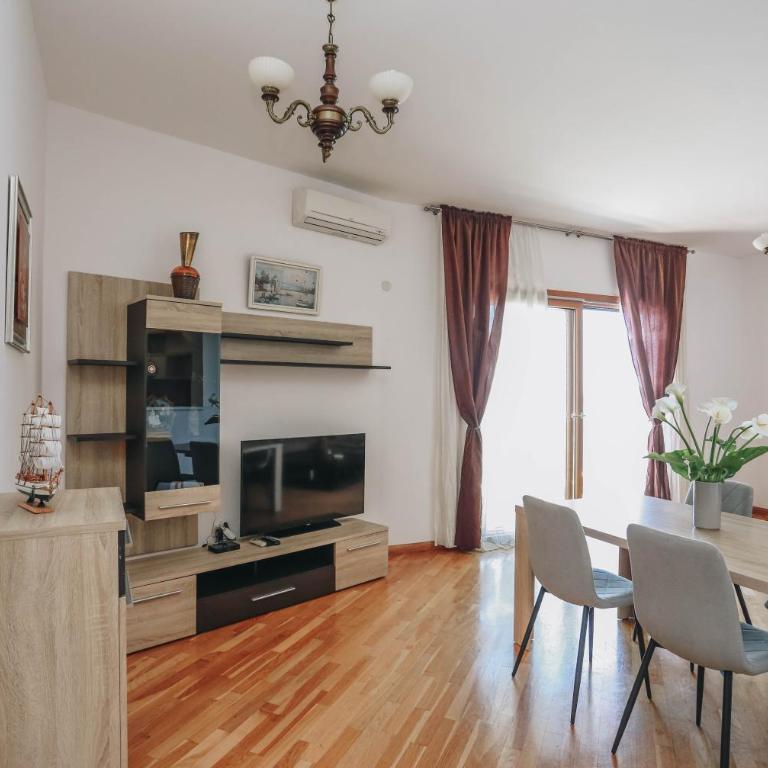 Apartment near Ponta Nova of Rafailovici - Apartment with Sea View - 64