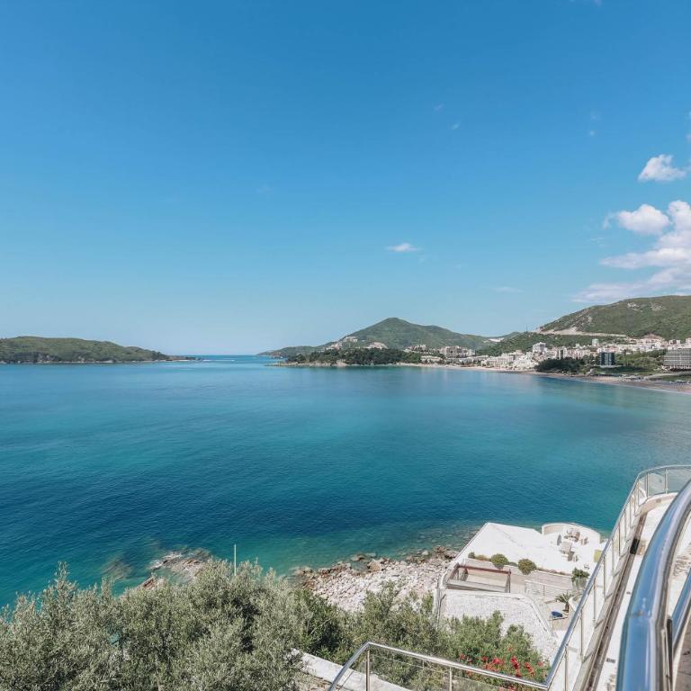 Apartment near Ponta Nova of Rafailovici - Apartment with Sea View - 89