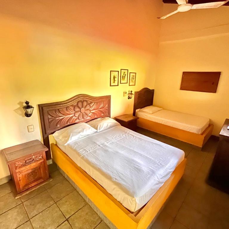 Hotel Rancho Escondito - Habitación Triple con terraza - 4