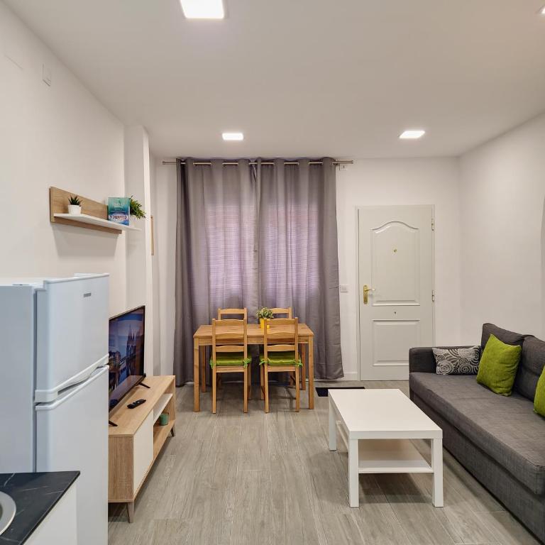 Apartamentos Bielsa 'Madrid Río' - Studio Apartment - 9