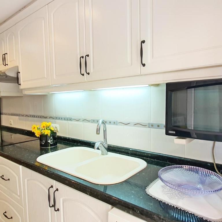 ROMA 7 - Alquiler solo Familias - Apartamento de 3 dormitorios - 6