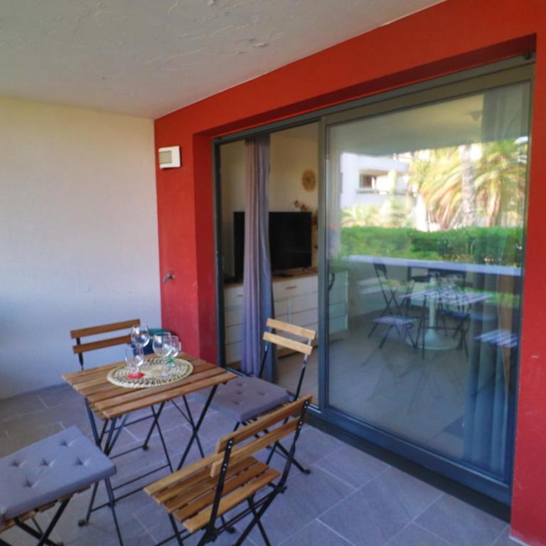 T2 avec Wifi incl., 4 pers, Parking à Sète - FR-1-472-192 - Apartamento - 2