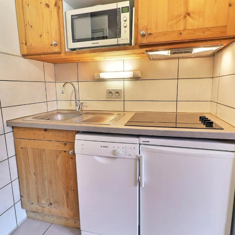 2 Pièces Confortable, Skis aux Pieds, Proche Commerces - FR-1-182A-44 - Appartement - 3