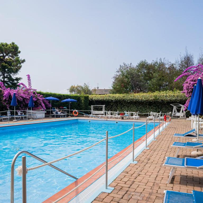 070 - Villa OLANDA con veranda VISTA MARE a 5 minuti SPIAGGIA con PISCINA CONDOMINIALE - Villa con Vista Mare - 9