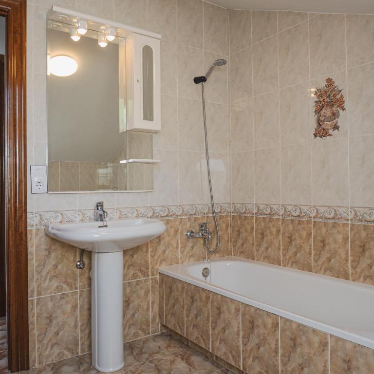 Casa en Llanes cerca de la playa, Niembru. El Carrascal - Seven-Bedroom House - 17