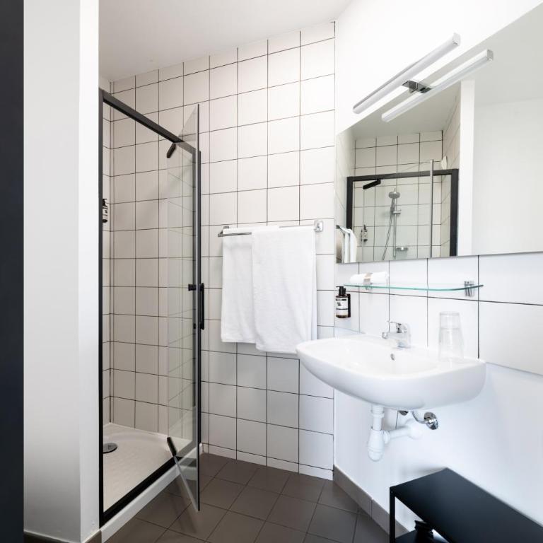 Urban Style Biarritz Le Relais - Chambre Double - 6