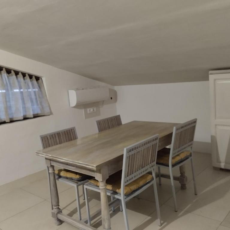 Apartments Simovic - Deluks Četvorokrevetna Soba - 4
