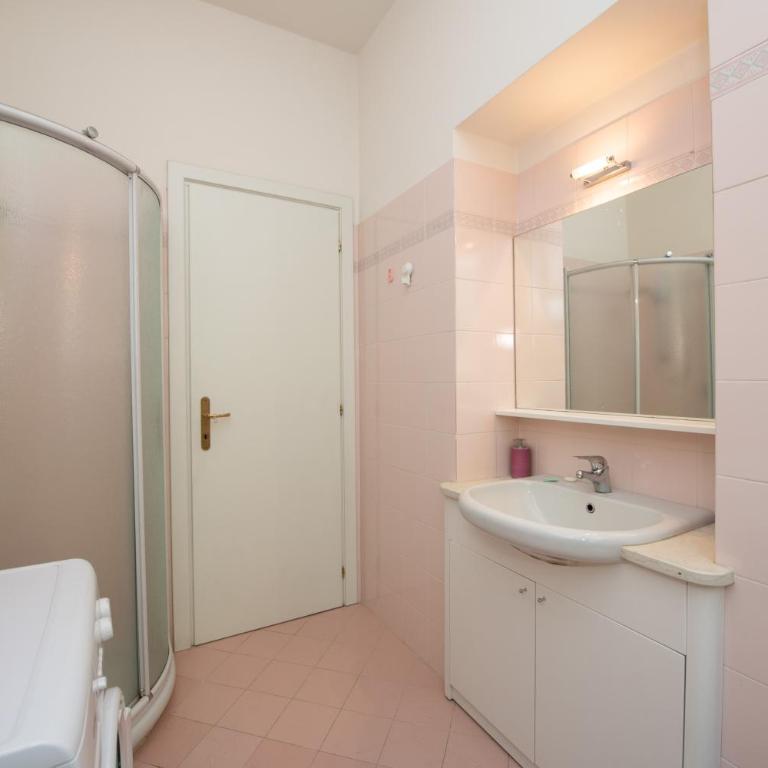 Casa Chiara - Appartamento con 2 Camere da Letto - 29