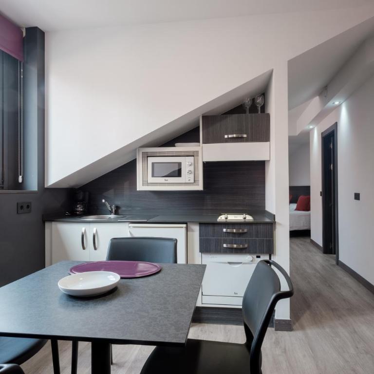 Apartamentos Capua - Estudio Deluxe - 4