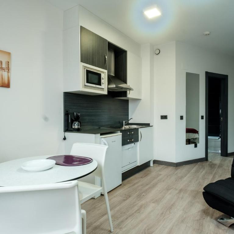 Apartamentos Capua - Estudio Superior - 5
